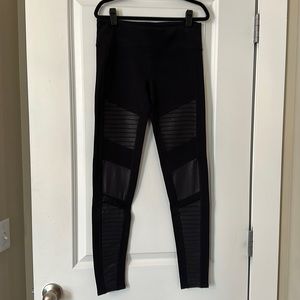 Alo Moto Legging